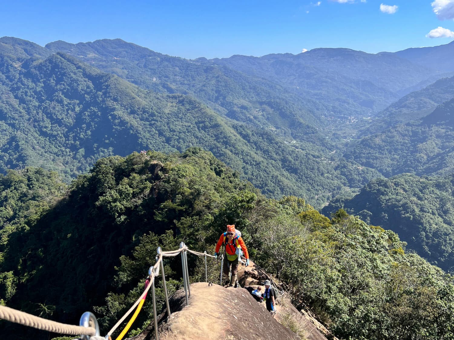 Wuliaojian ridgeline hike in Taiwan